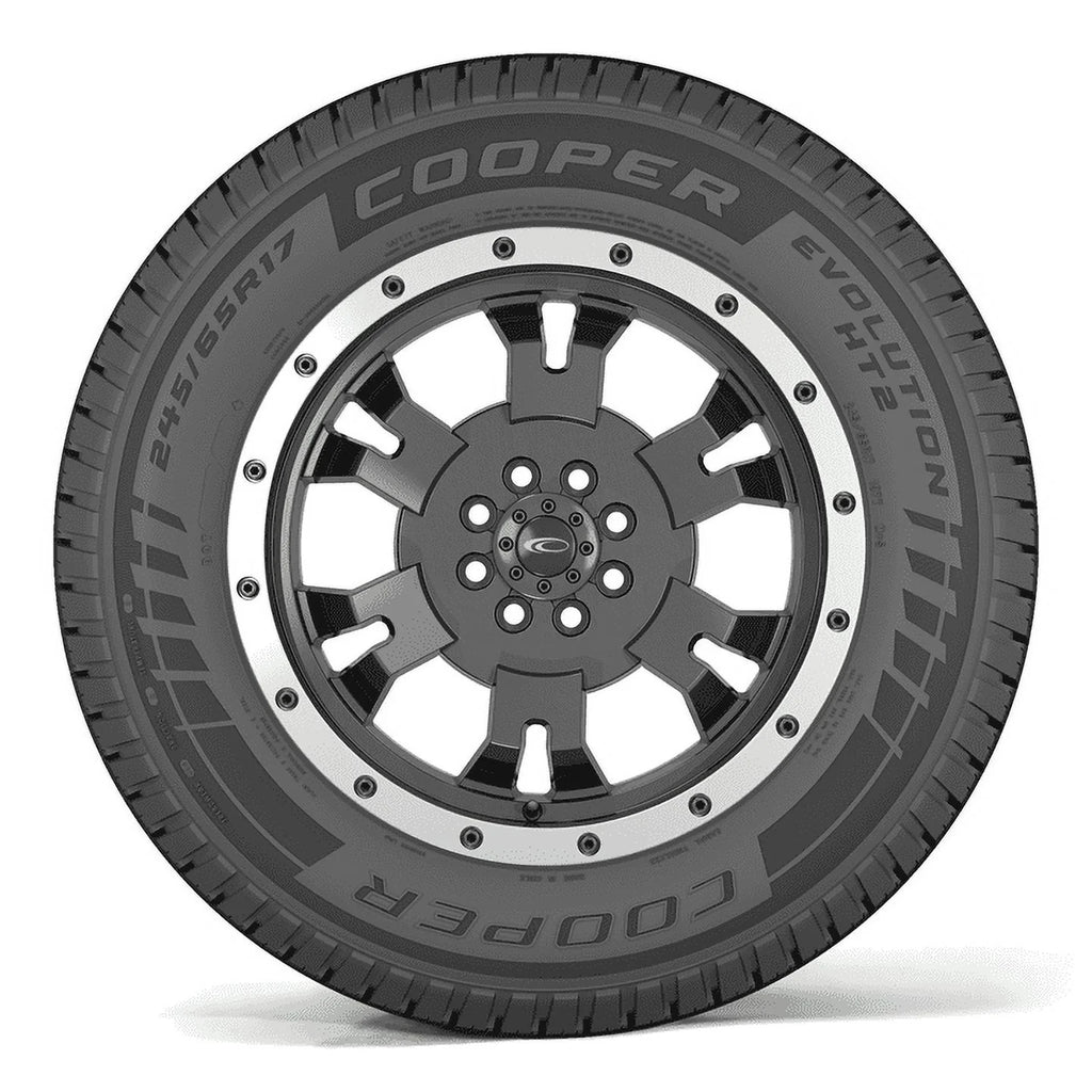 235/70R16 106T All-Season Tire M731