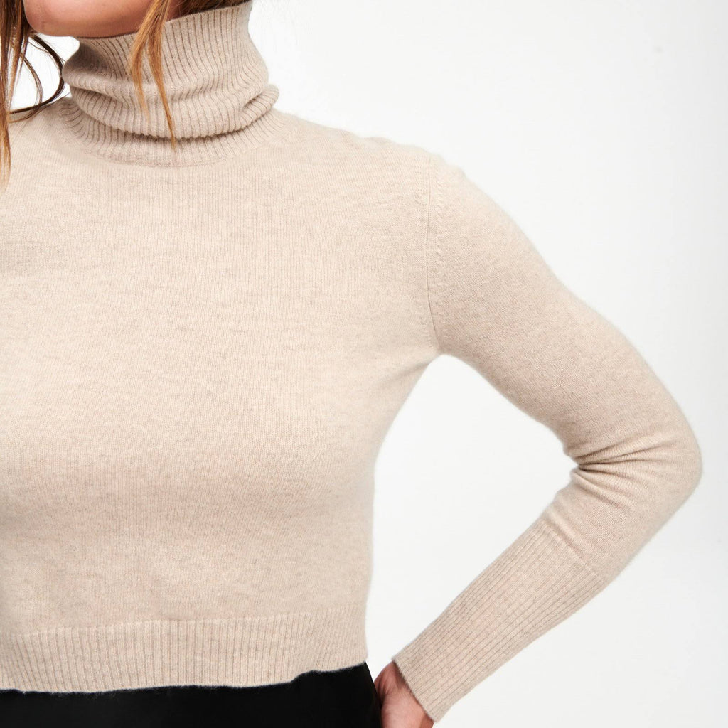 Cashmere Cropped Turtleneck F145257