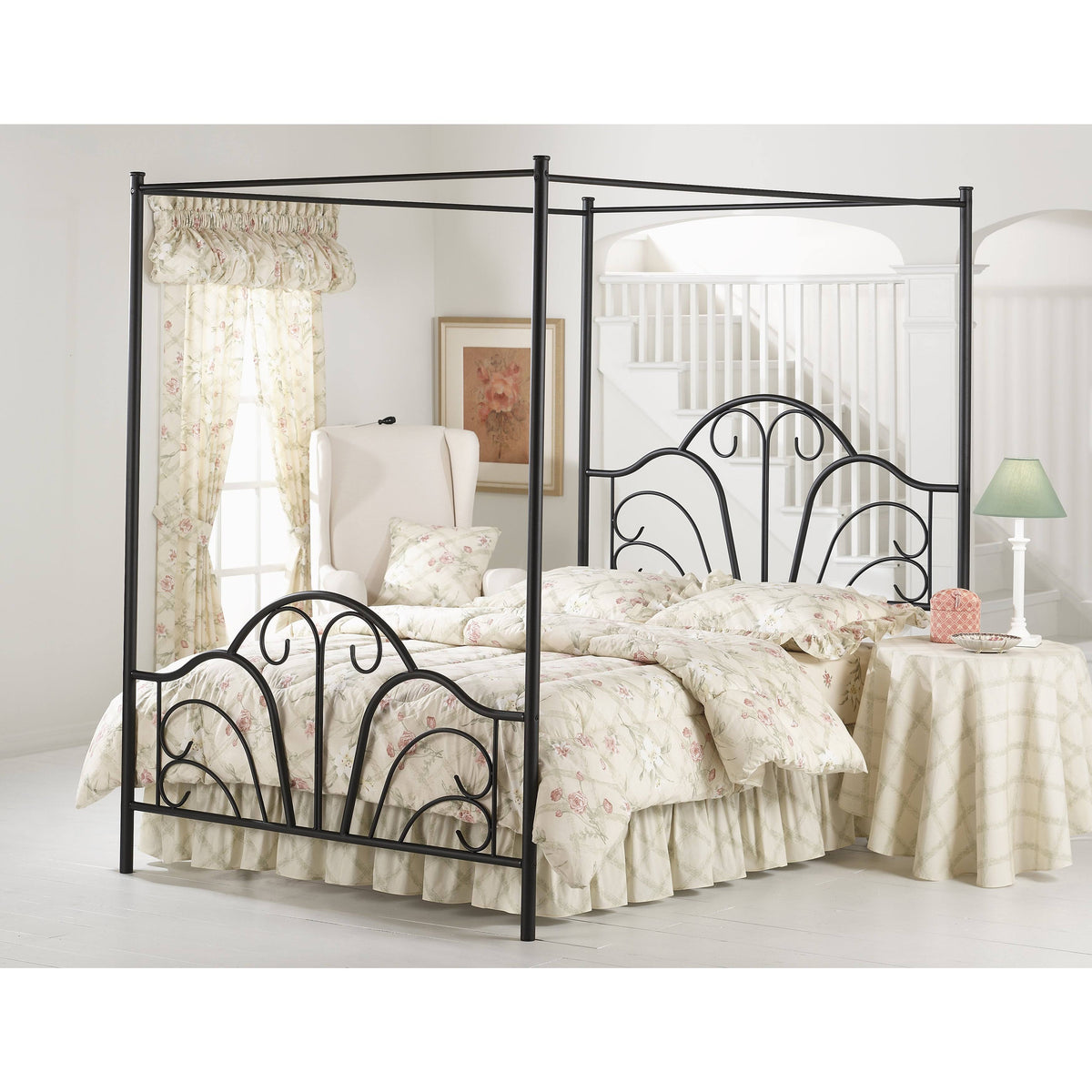 Canopy Bed Full J509117