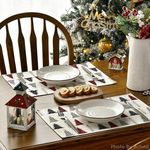 Green Christmas Placemats Set of 4 M14925
