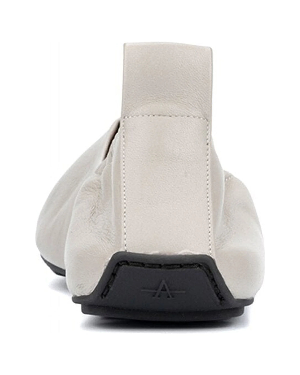 Grey Weatherproof Leather Flat T86204