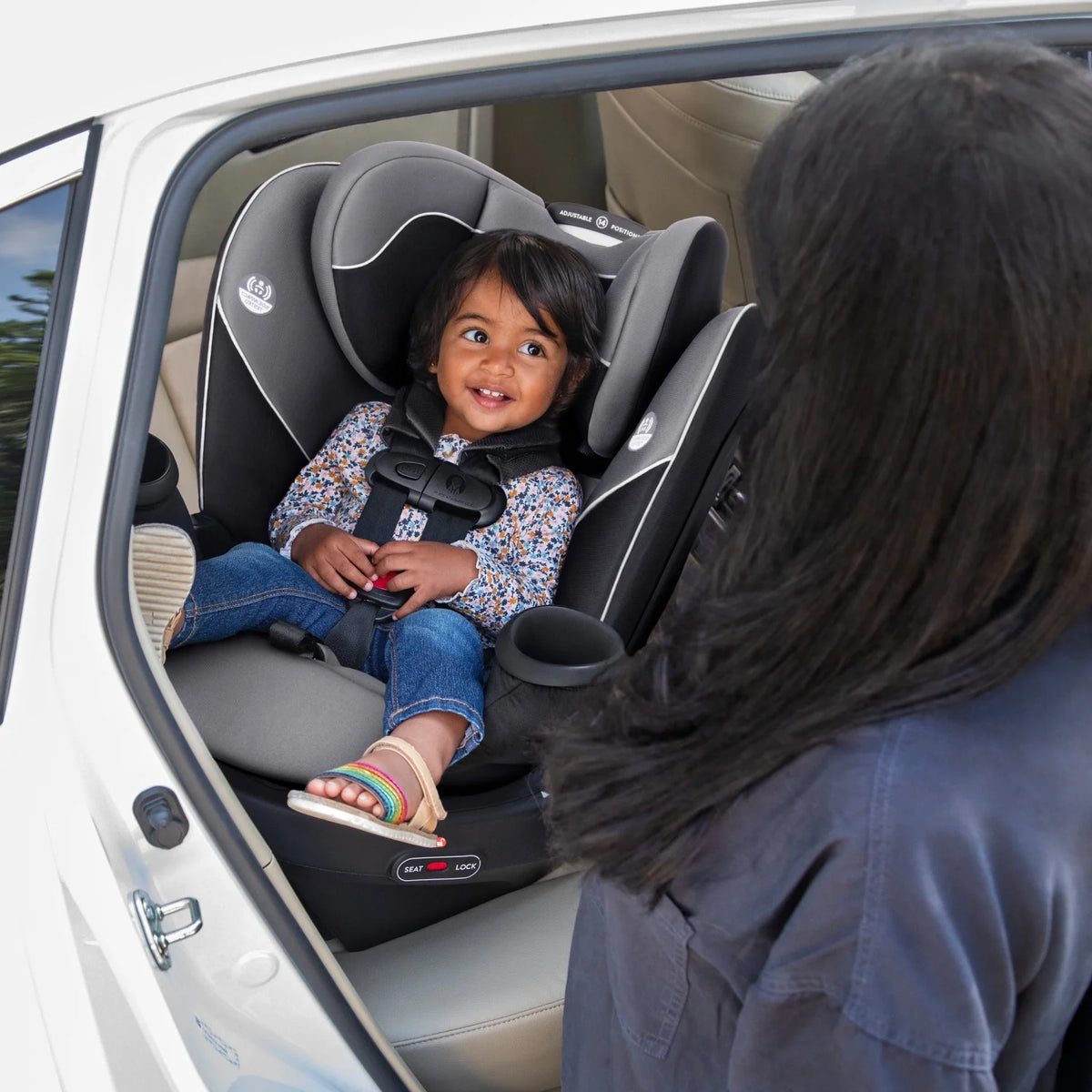 Convertible Car Seat J14479