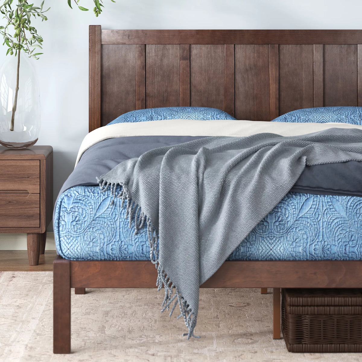 Queen Acacia Wood Platform Bed Frame E1948