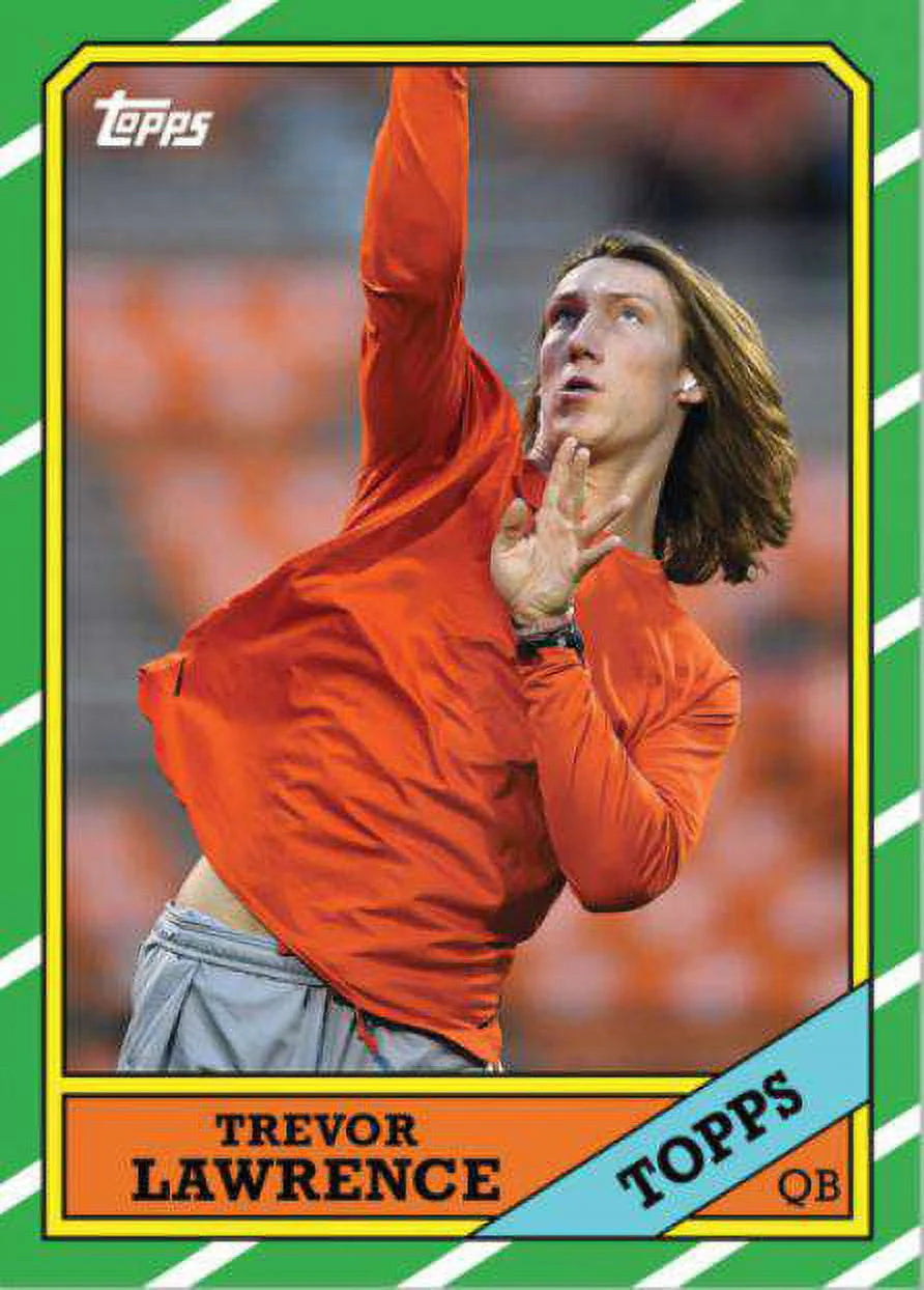 Football Trading Card Pack W6041