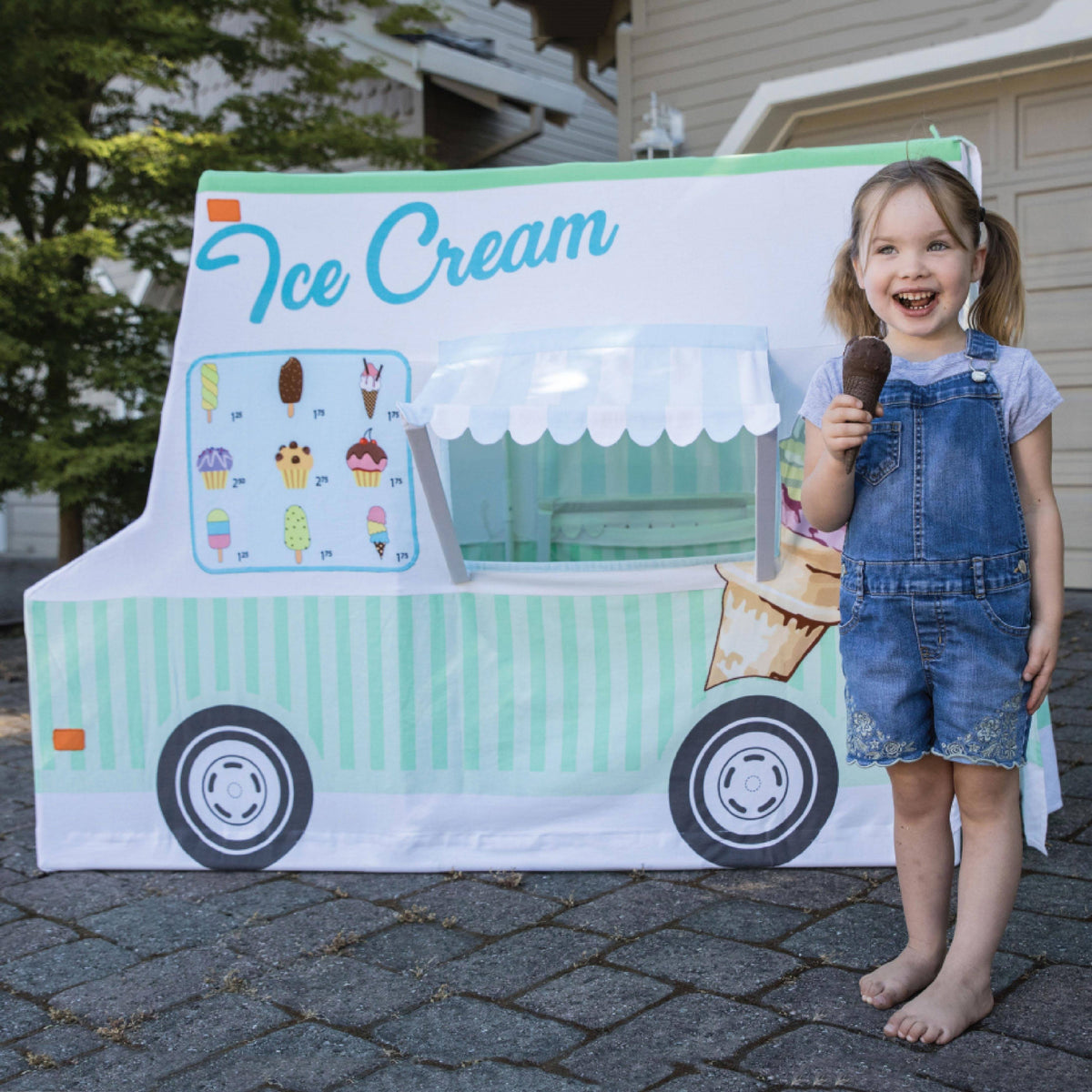 Ice Cream & Cupcake Truck Playhouse H39598