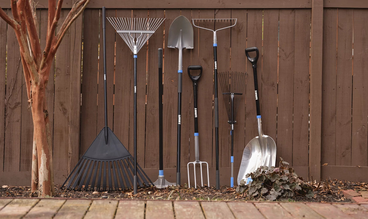15-Tine Adjustable Leaf Rake with Telescoping Handle E115073