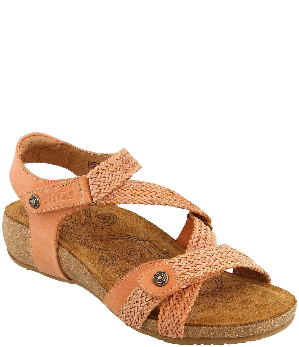 Cantaloupe Shoes W522