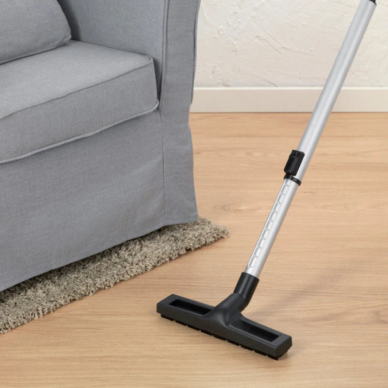 Bagless 3.5L 700W Vacuum G367637