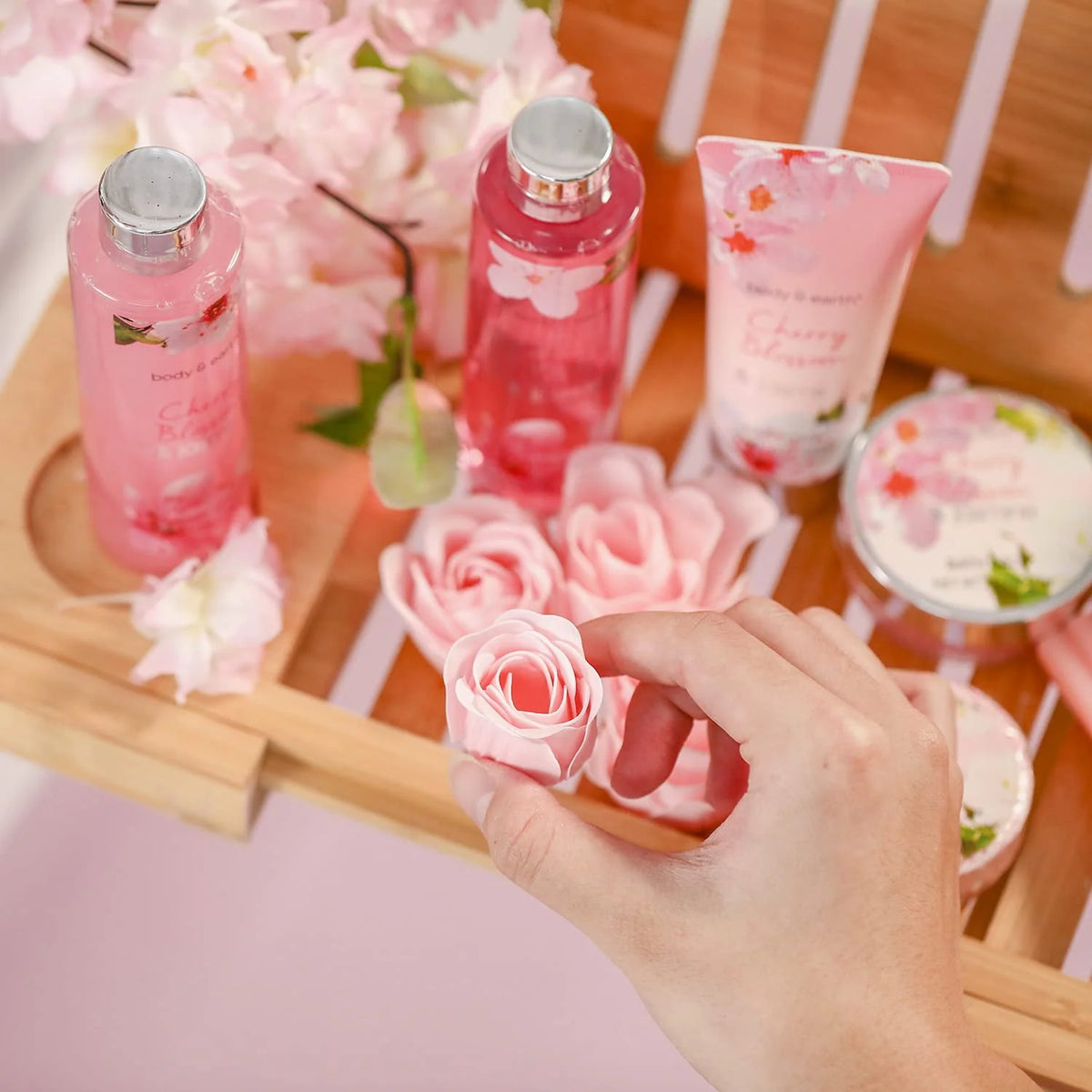 8 Pcs Cherry Blossom & Jasmine Spa Gift Sets L3405
