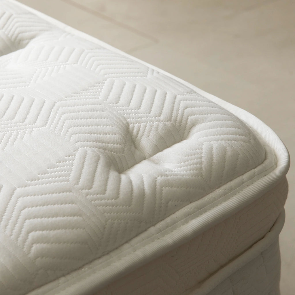 12 Hybrid Mattress Full M21410