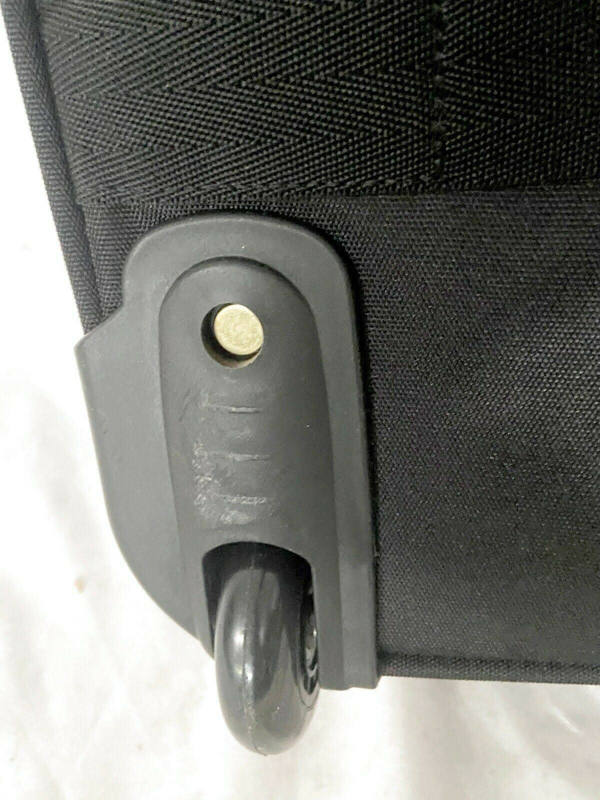 Black Under The Seat Rolling Tote Bag Y16888