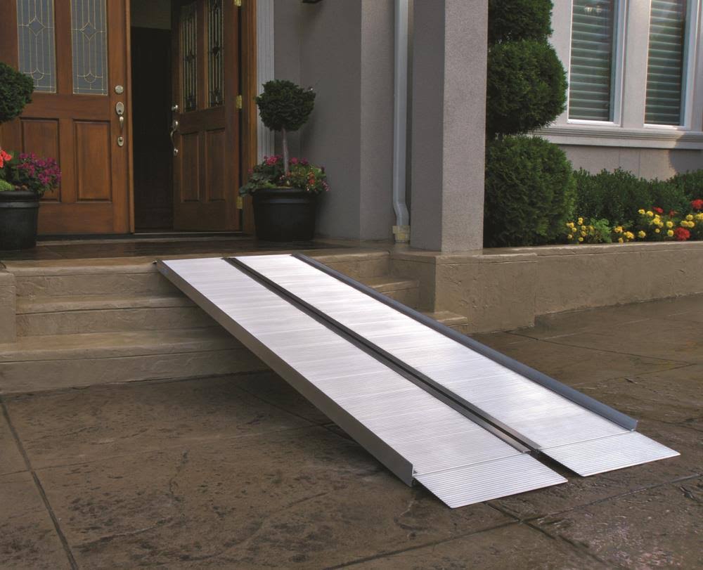 8-ft Suitcase Ramp Y520576