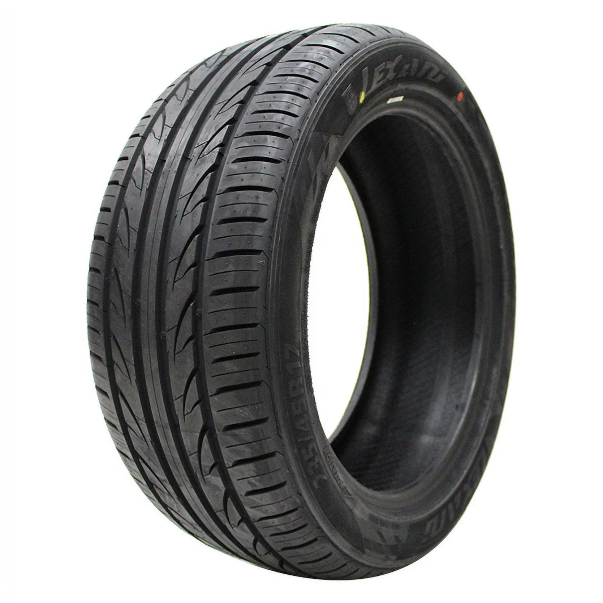 215/35ZR18 84W XL Passenger Tire B513332