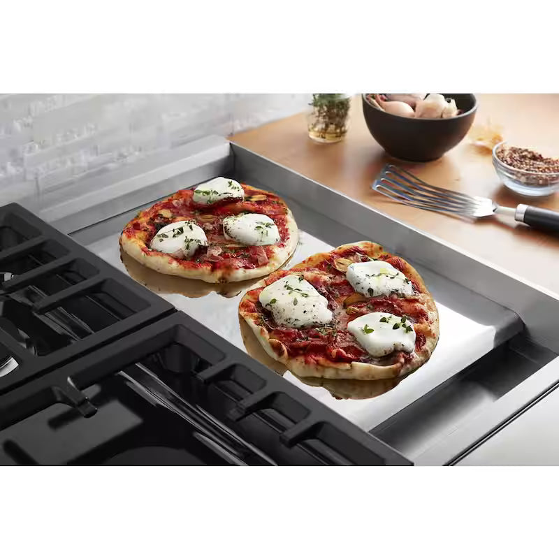 6.3 cu. ft. Smart Double Oven Dual Fuel Range with True Convection in Stainless Steel U818206
