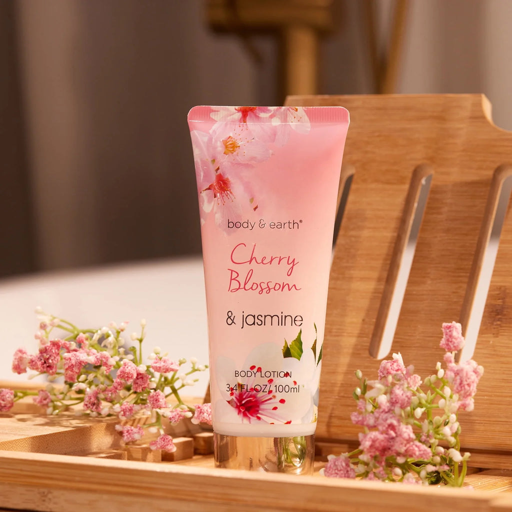 8 Pcs Cherry Blossom & Jasmine Spa Gift Sets L3405