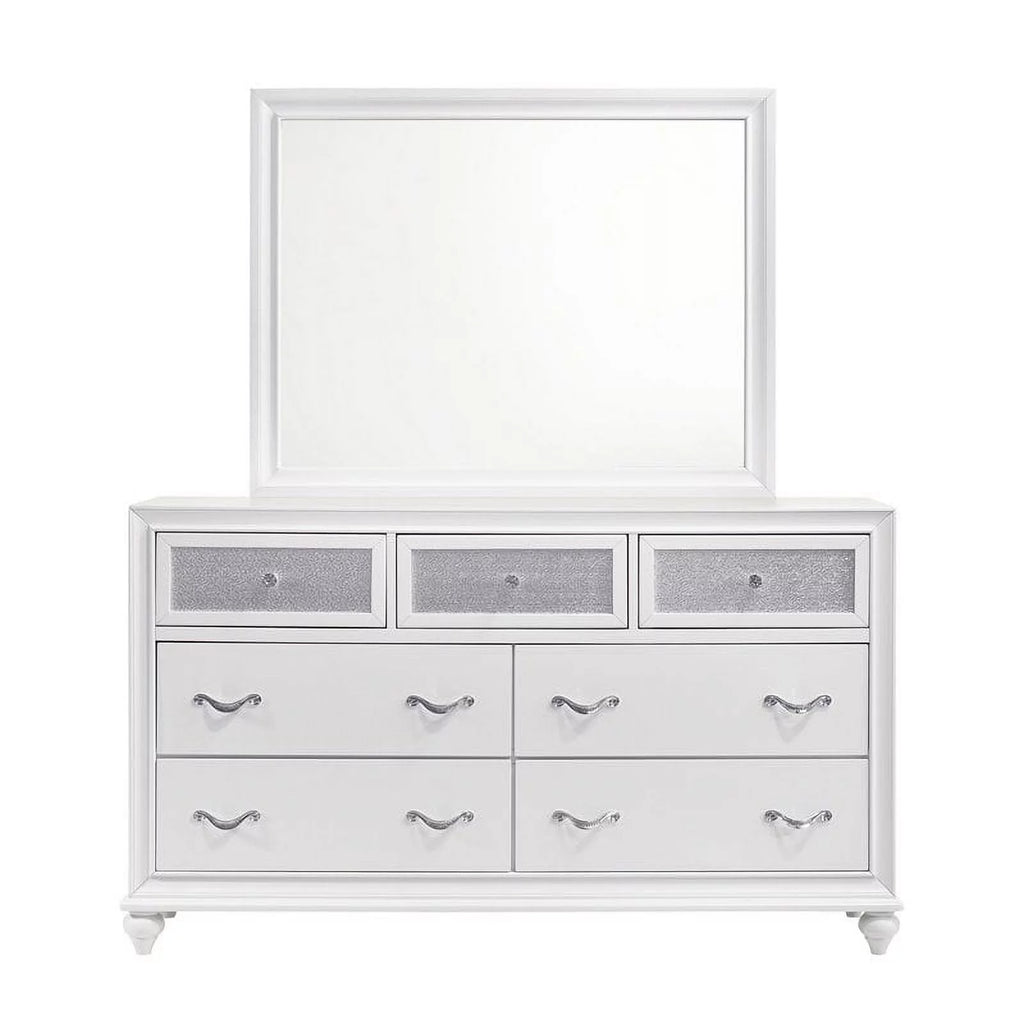 White Upholstered Tufted Bedroom Set A5164