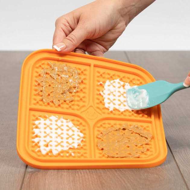 Dog Lick Mat Slow Feeder E291204
